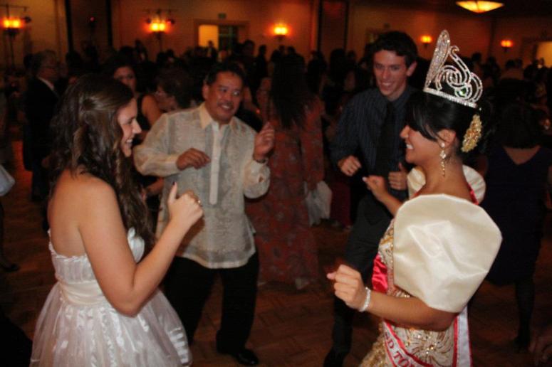 309874_10150440936957990_1410857341_n